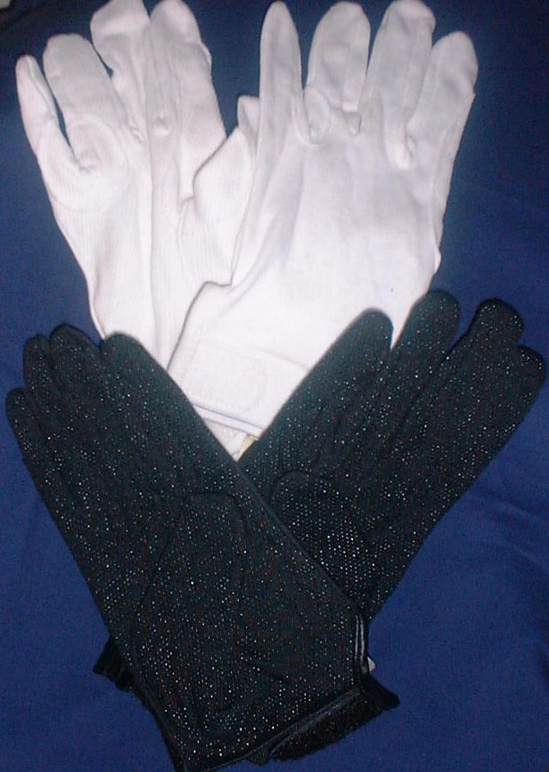 Gloves - Open wristed gripper (Non-slip)